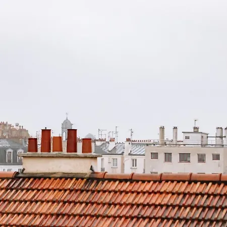 Апартаменты Stylish & Menilmontant!